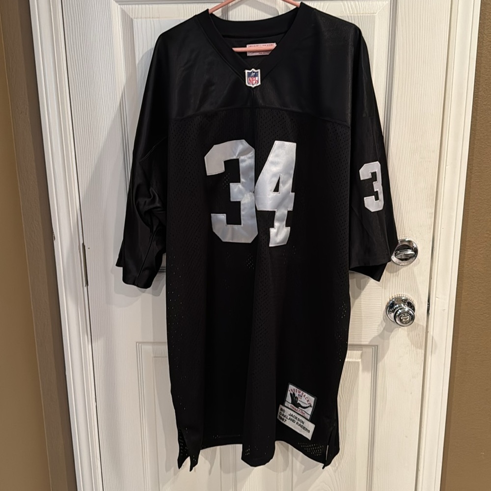 Size 60 Raiders Bo Jackson Mitchell Ness Throwback  jersey